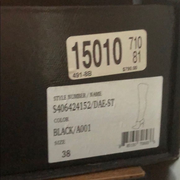 Alice + Olivia DAE Boots - Picture 7 of 7